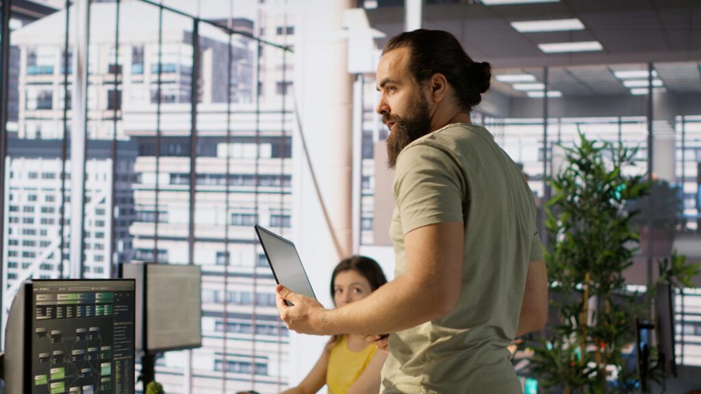Checklist amb factors clau per triar una empresa de ciberseguretat el 2025
